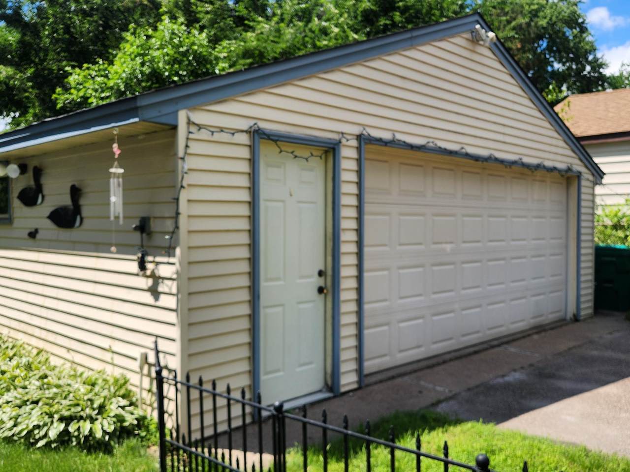 https://bt-photos.global.ssl.fastly.net/northstar/1280_boomver_2_7096368-2.jpg