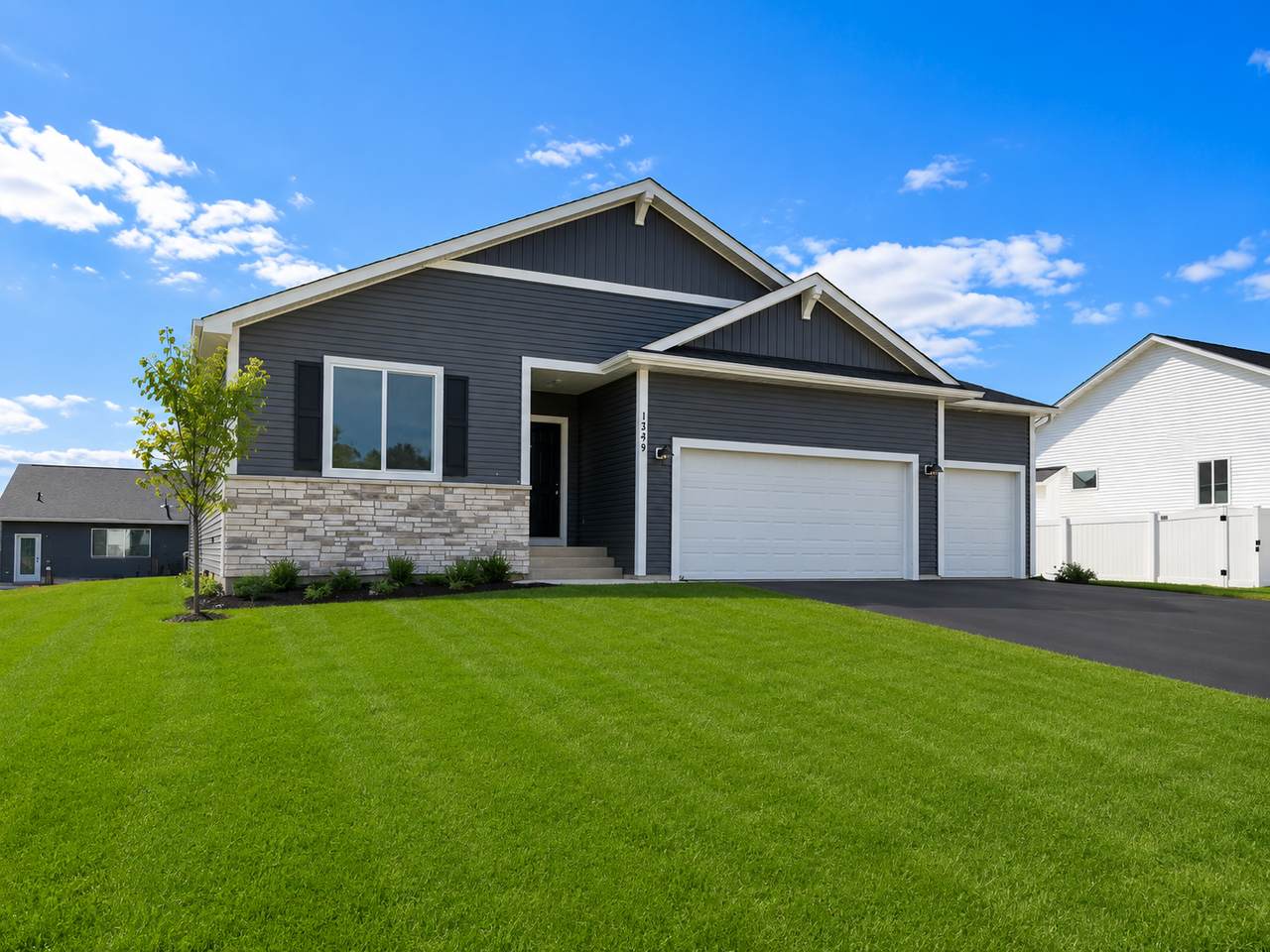 1349 Orchid Way - Photo 1