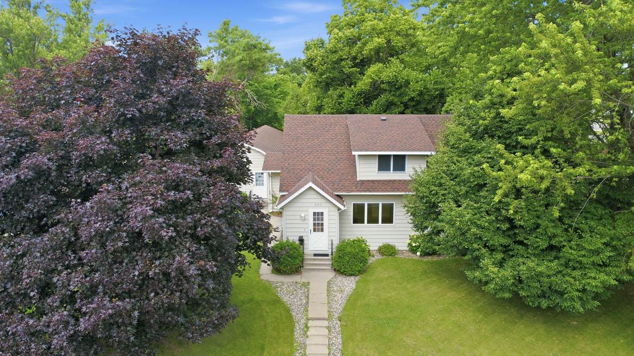 309 5th Avenue - Photo 1