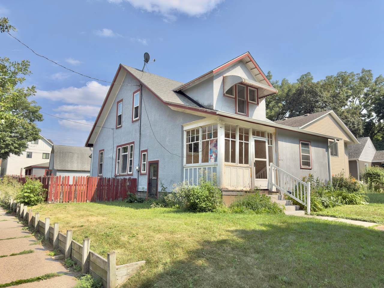 878 22nd Avenue - Photo 1