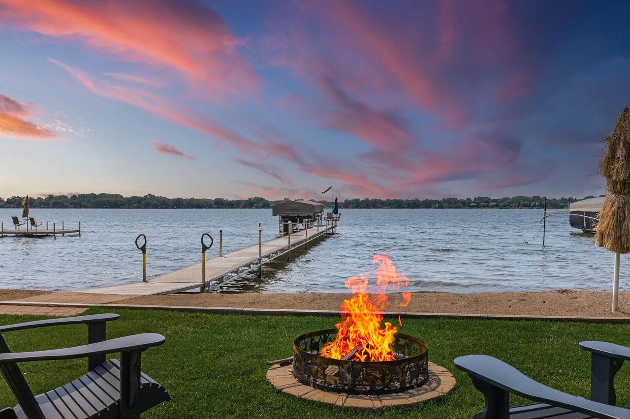 7769 Shore Circle - Photo 1