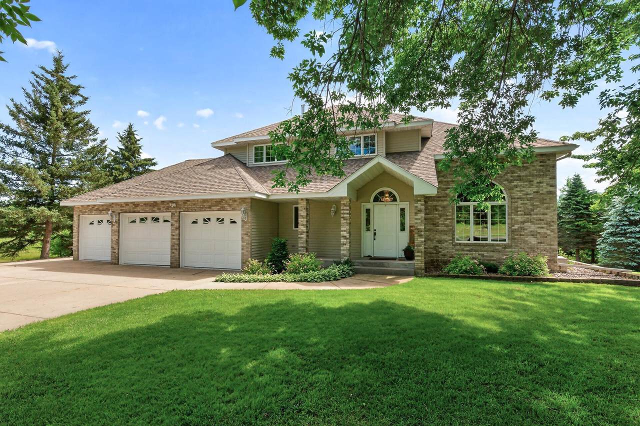 11976 Banyon Avenue - Photo 1