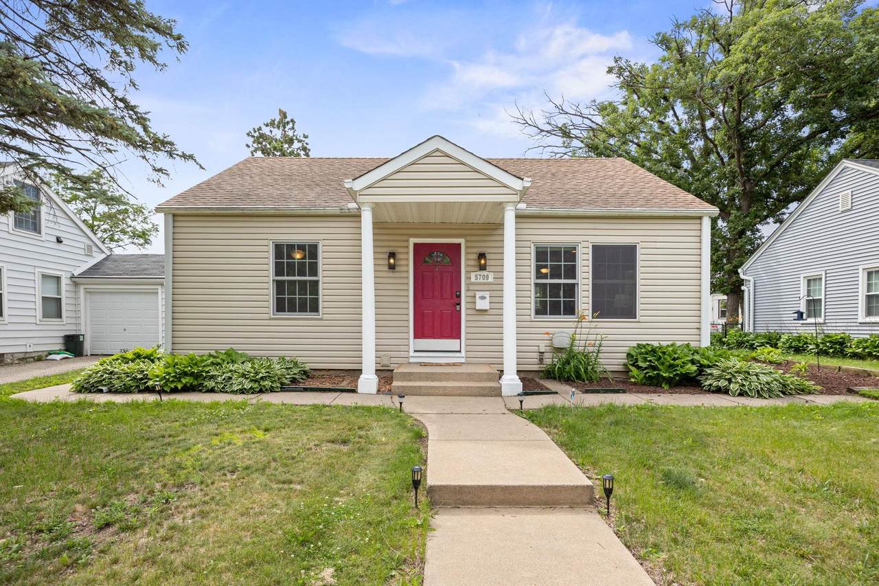 5709 Lake Street - Photo 1