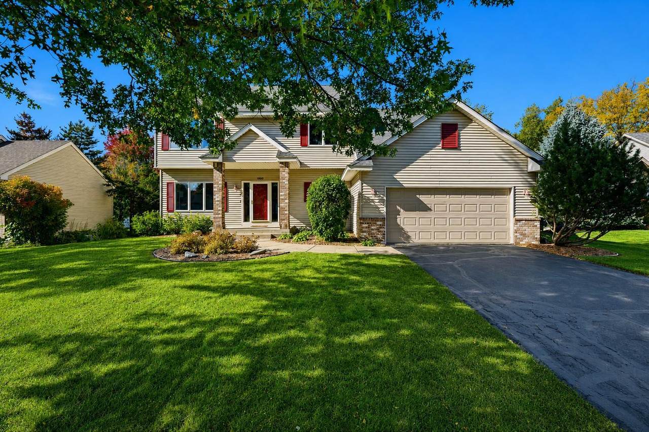 1860 Spinaker Drive - Photo 1