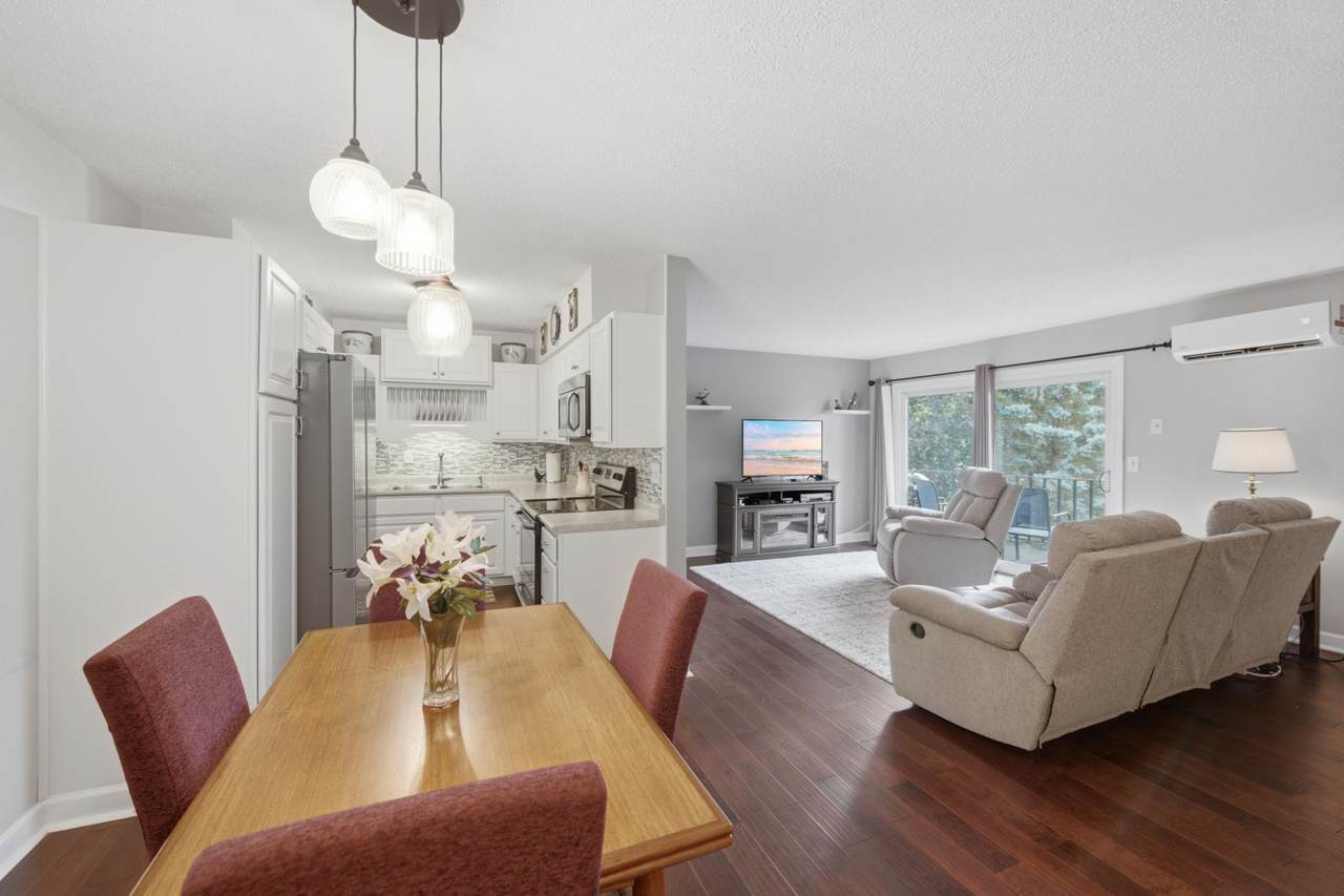 1150 Dellwood Street - Photo 1
