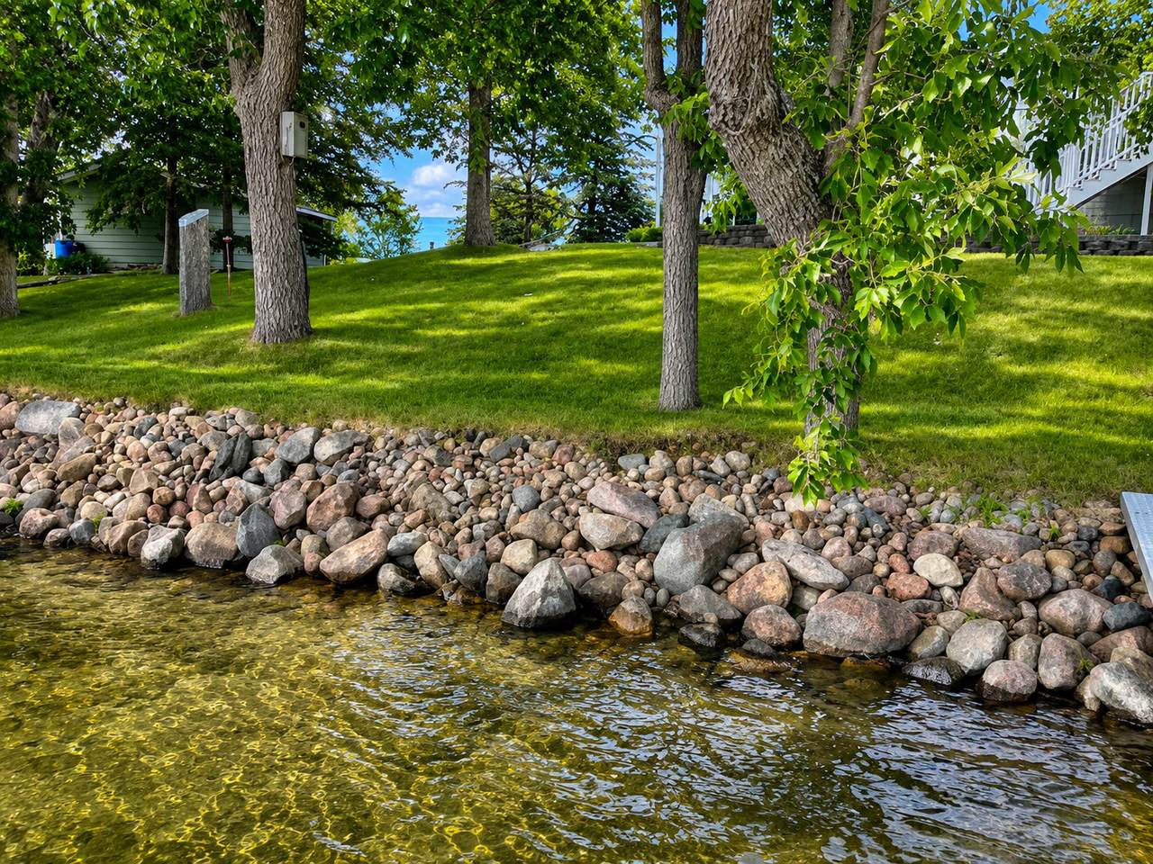 https://bt-photos.global.ssl.fastly.net/northstar/1280_boomver_2_7100491-2.jpg