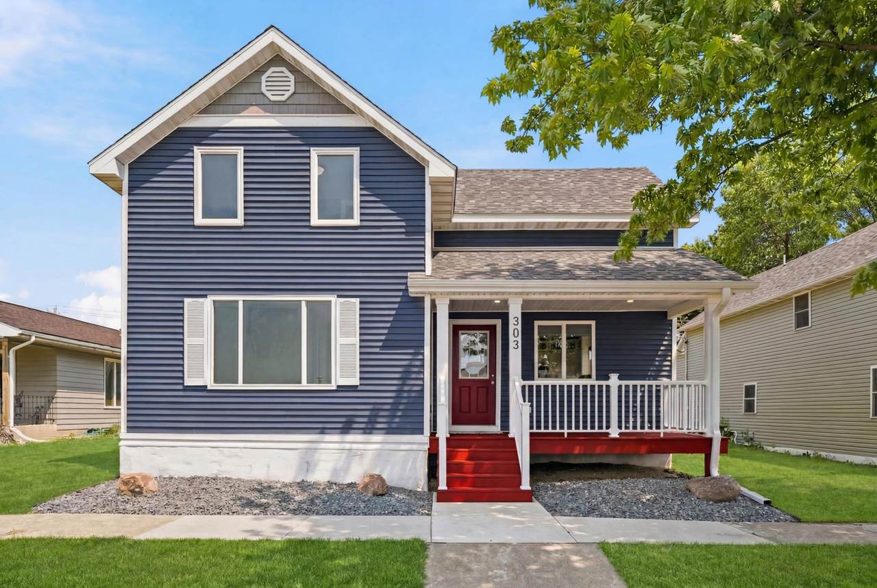 303 Baker Street - Photo 1