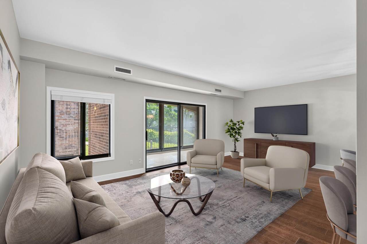 1235 Yale Place - Photo 1
