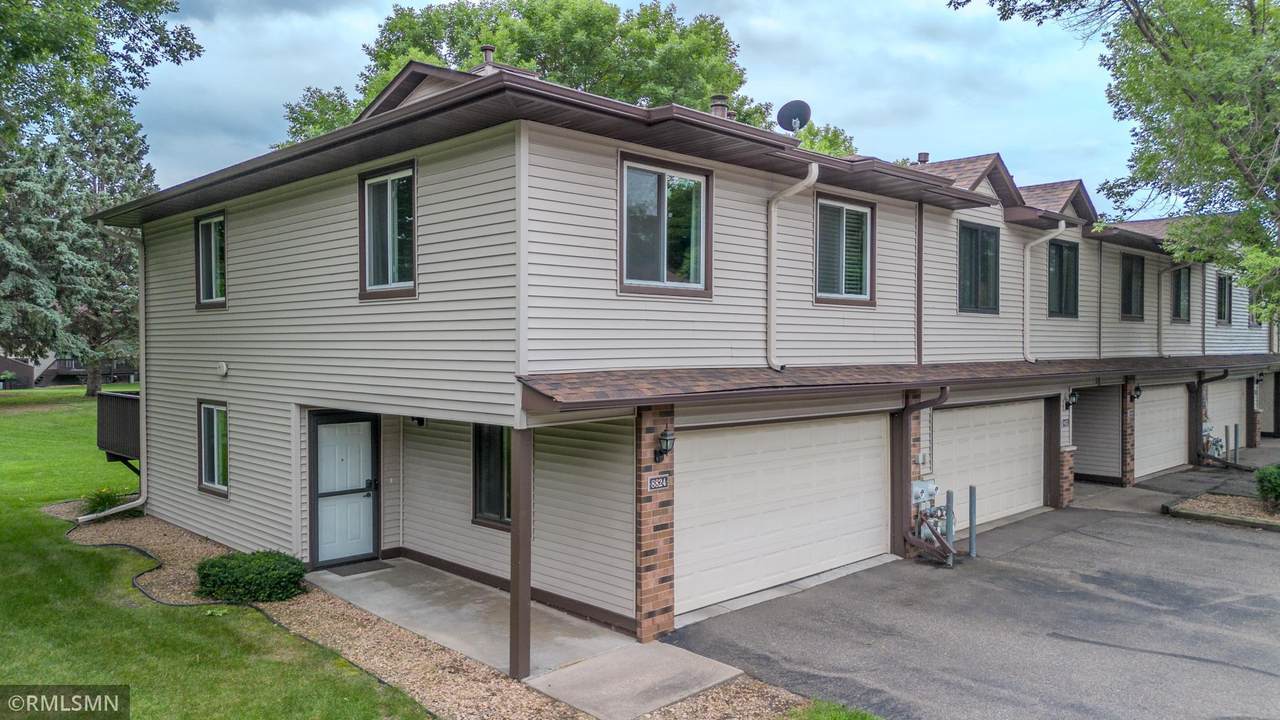 8824 Maplebrook Court - Photo 1