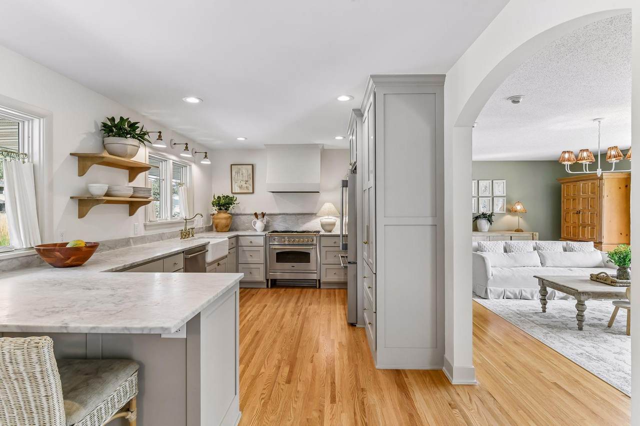 15803 Holdridge Road - Photo 1