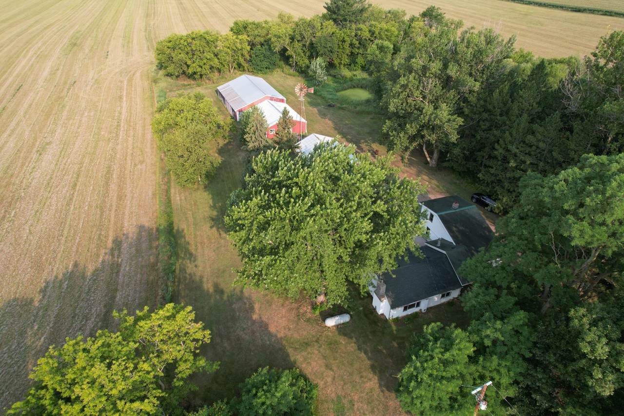 54592 Forest Boulevard - Photo 1