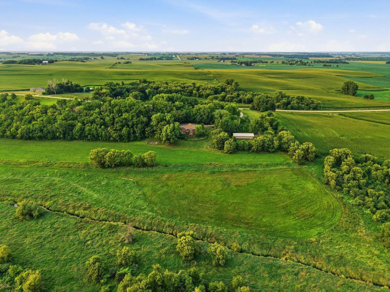 https://bt-photos.global.ssl.fastly.net/northstar/1280_boomver_2_7124820-2.jpg