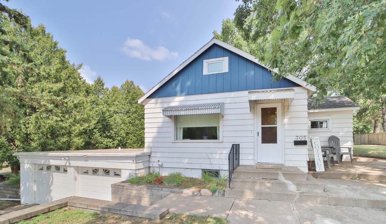 305 Main Street - Photo 1