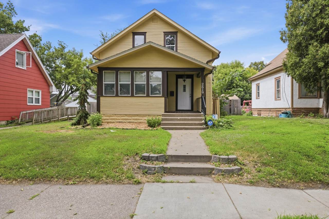 2619 James Avenue - Photo 1