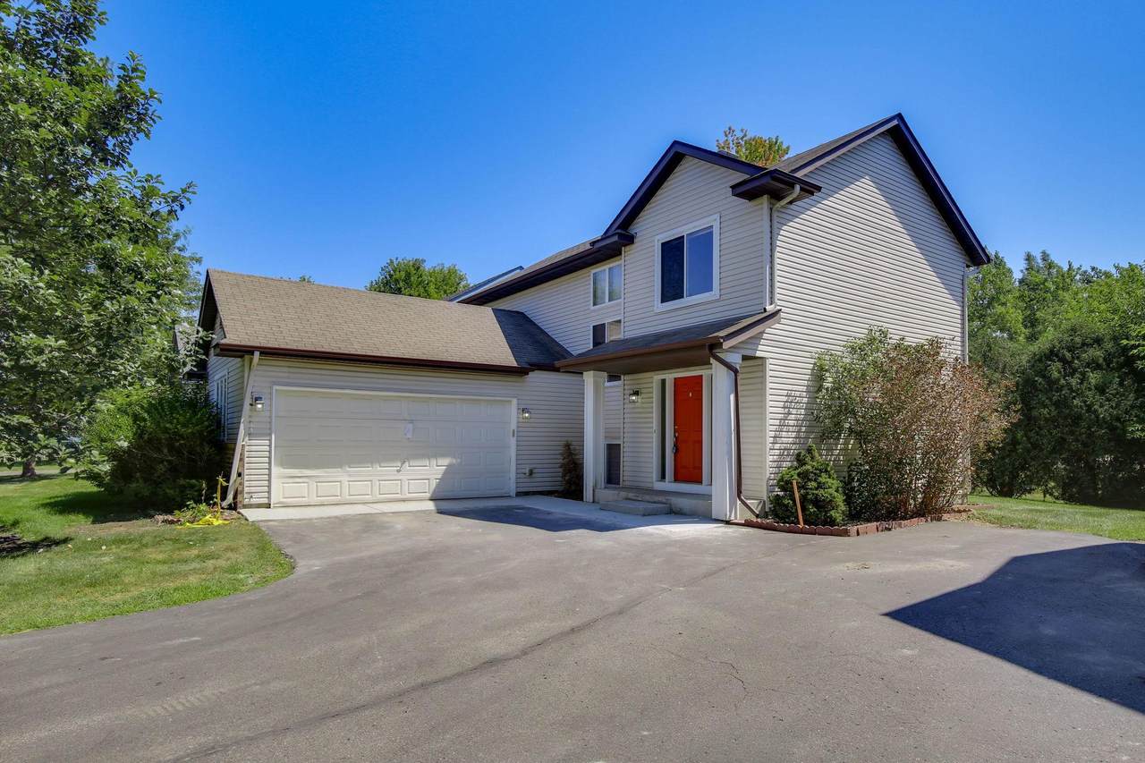 1676 Philipp Way - Photo 1