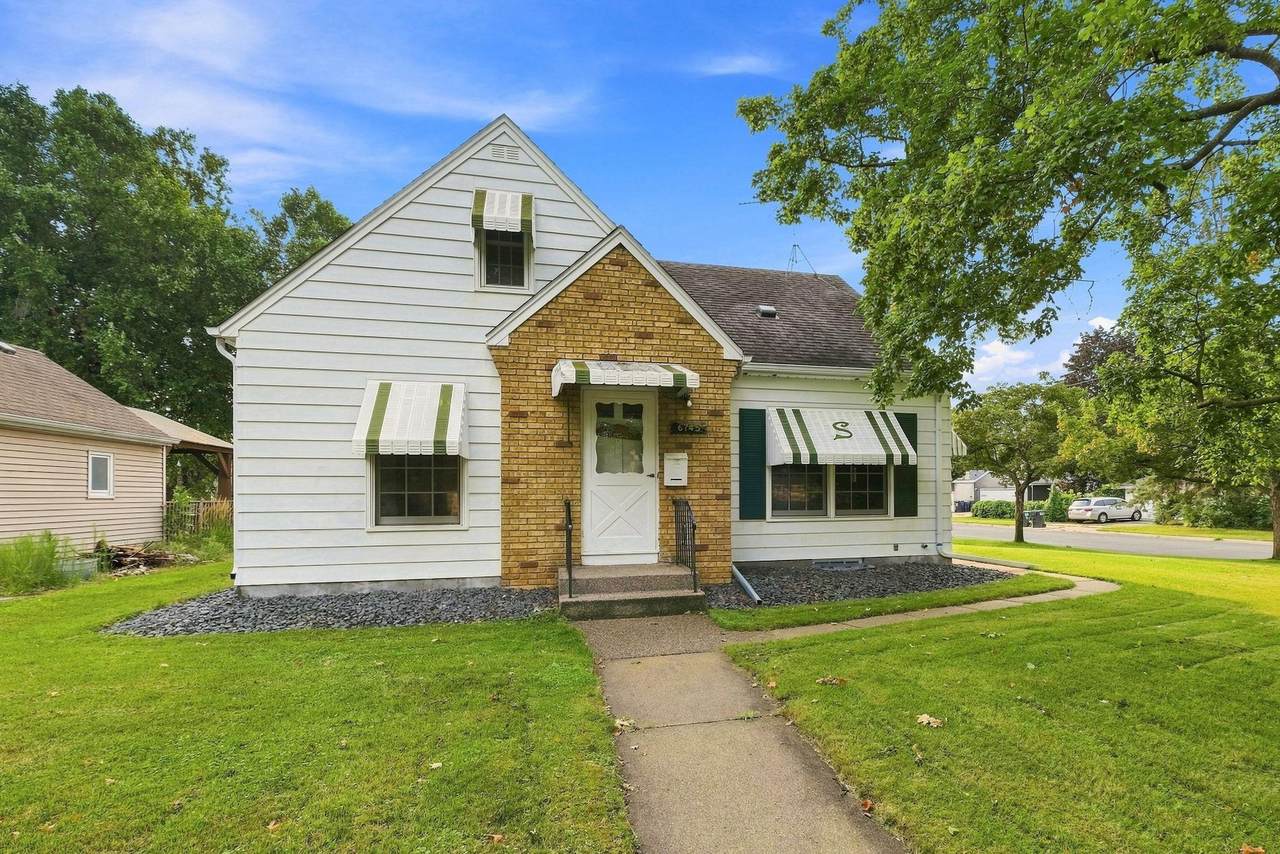 6745 Elliot Avenue - Photo 1