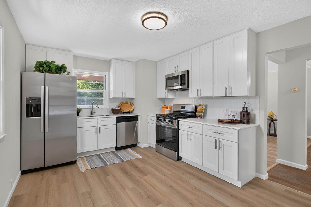 221 79th Way - Photo 1