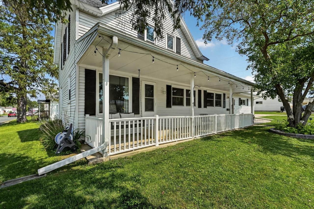 103 4th St Sw - Photo 1