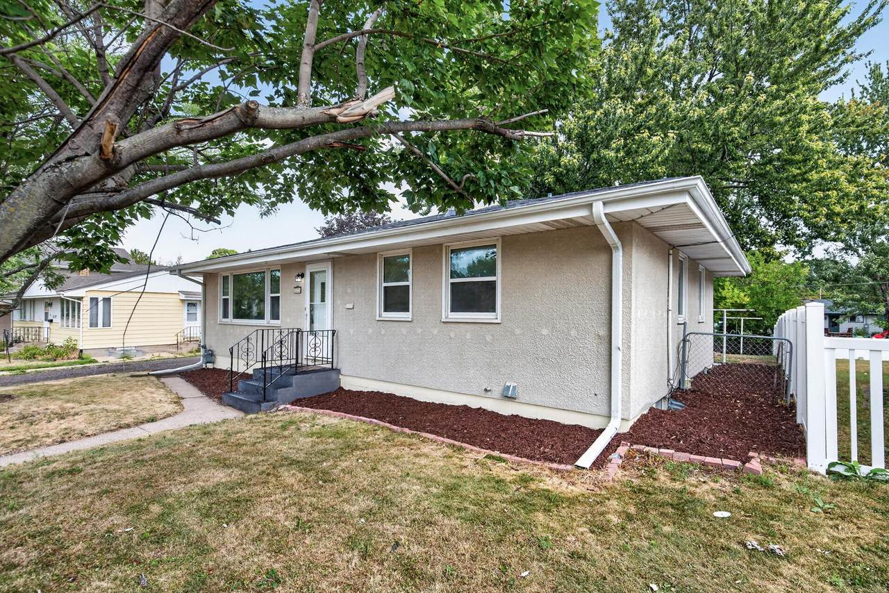 2173 Wilson Avenue - Photo 1