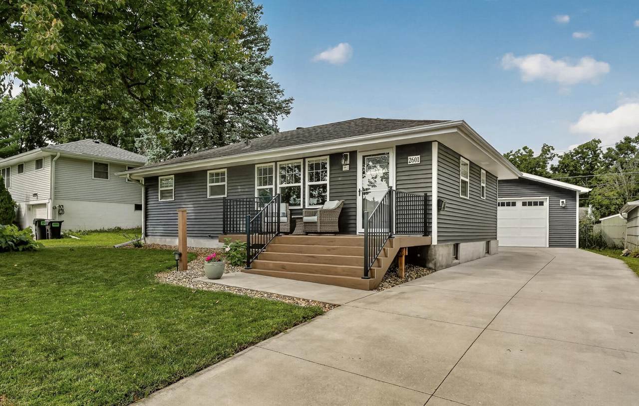 2601 15th Avenue - Photo 1