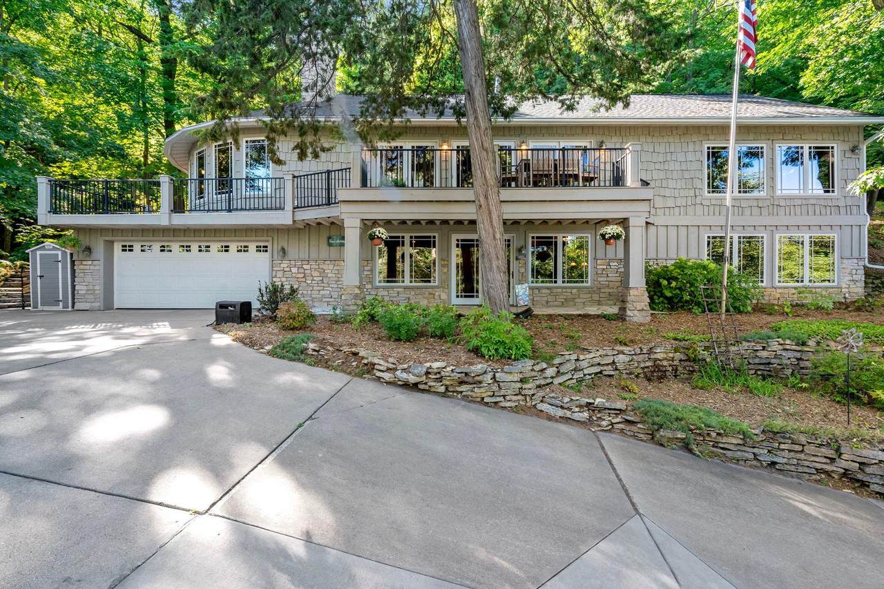 4350 River Road - Photo 1