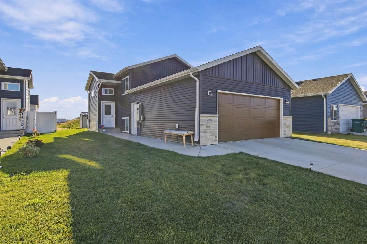 6762 Joseph Street - Photo 1