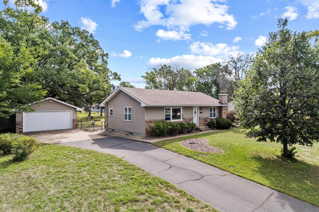 10143 Cottonwood Street - Photo 1
