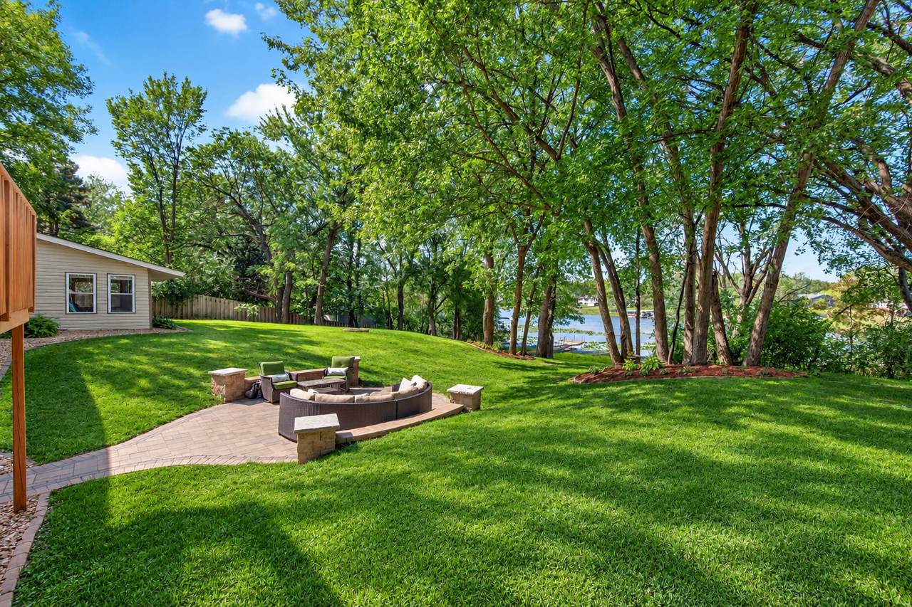 13608 Gladiola Street - Photo 1