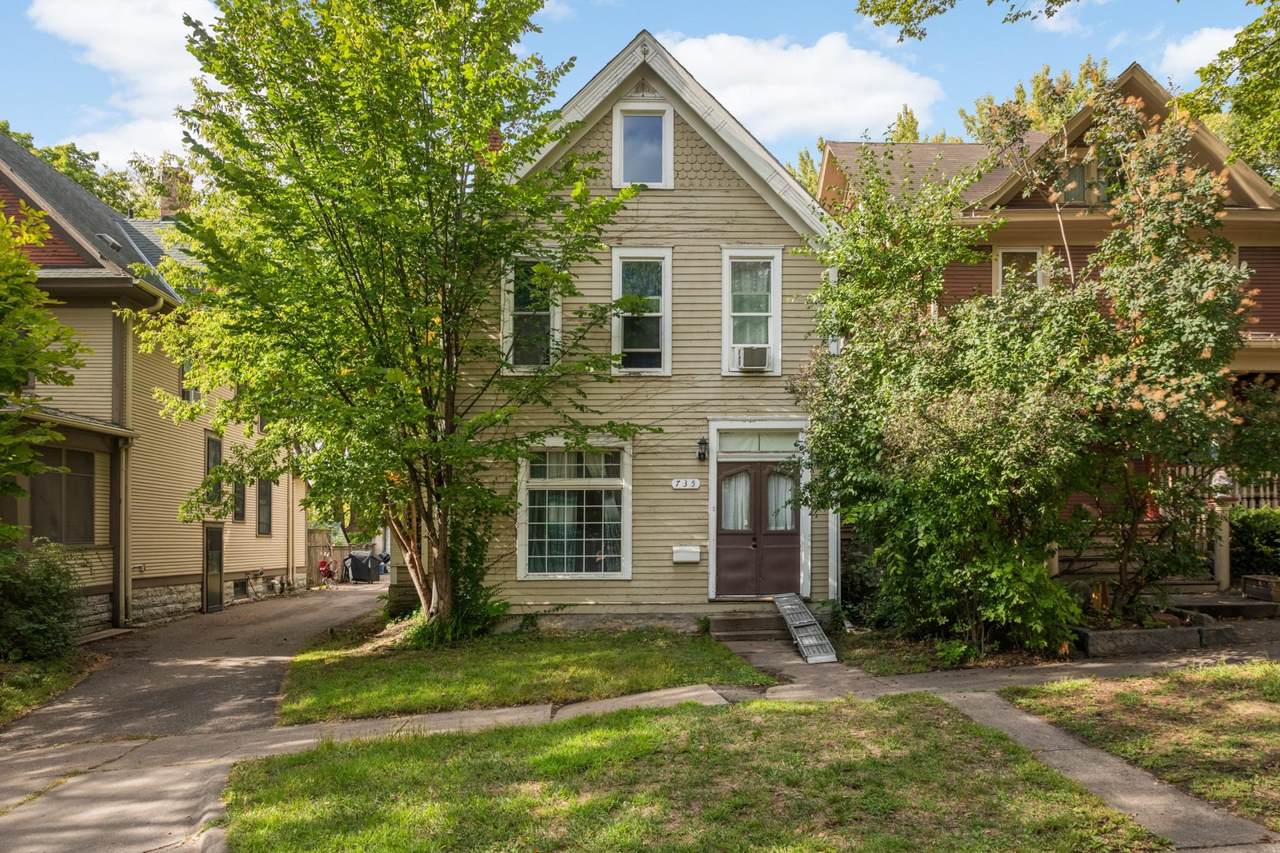 735 Wilson Avenue - Photo 1