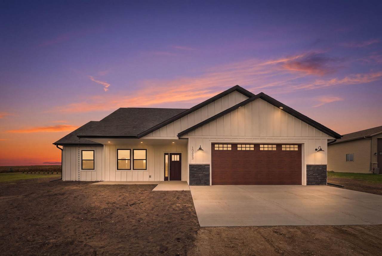 10653 Marty View Circle - Photo 1
