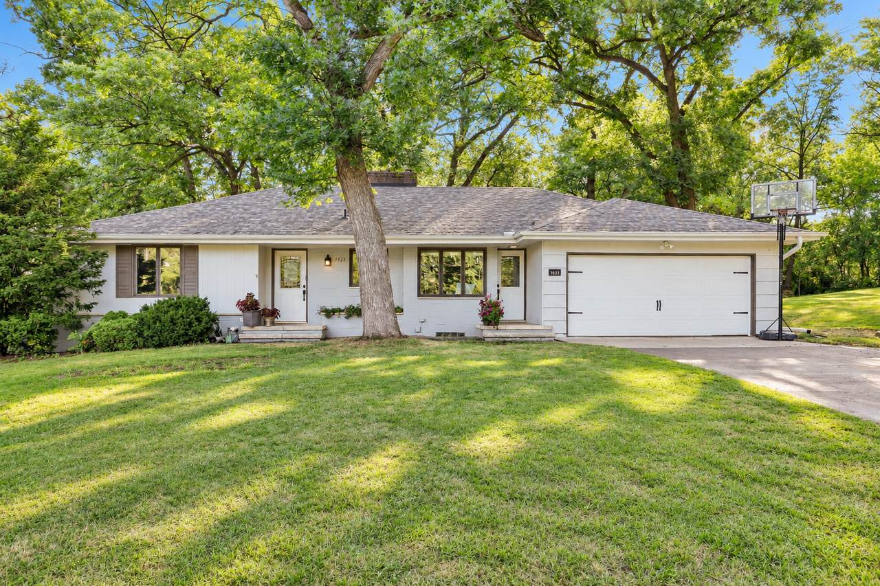 3523 Arbor Lane - Photo 1