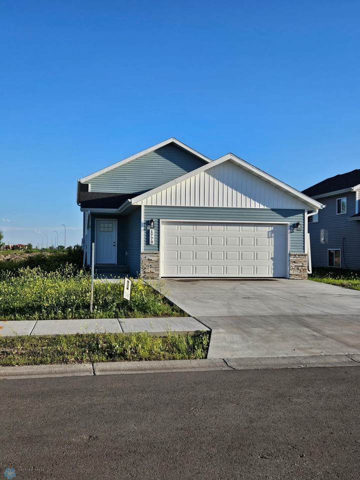 1773 19TH Avenue - Photo 1