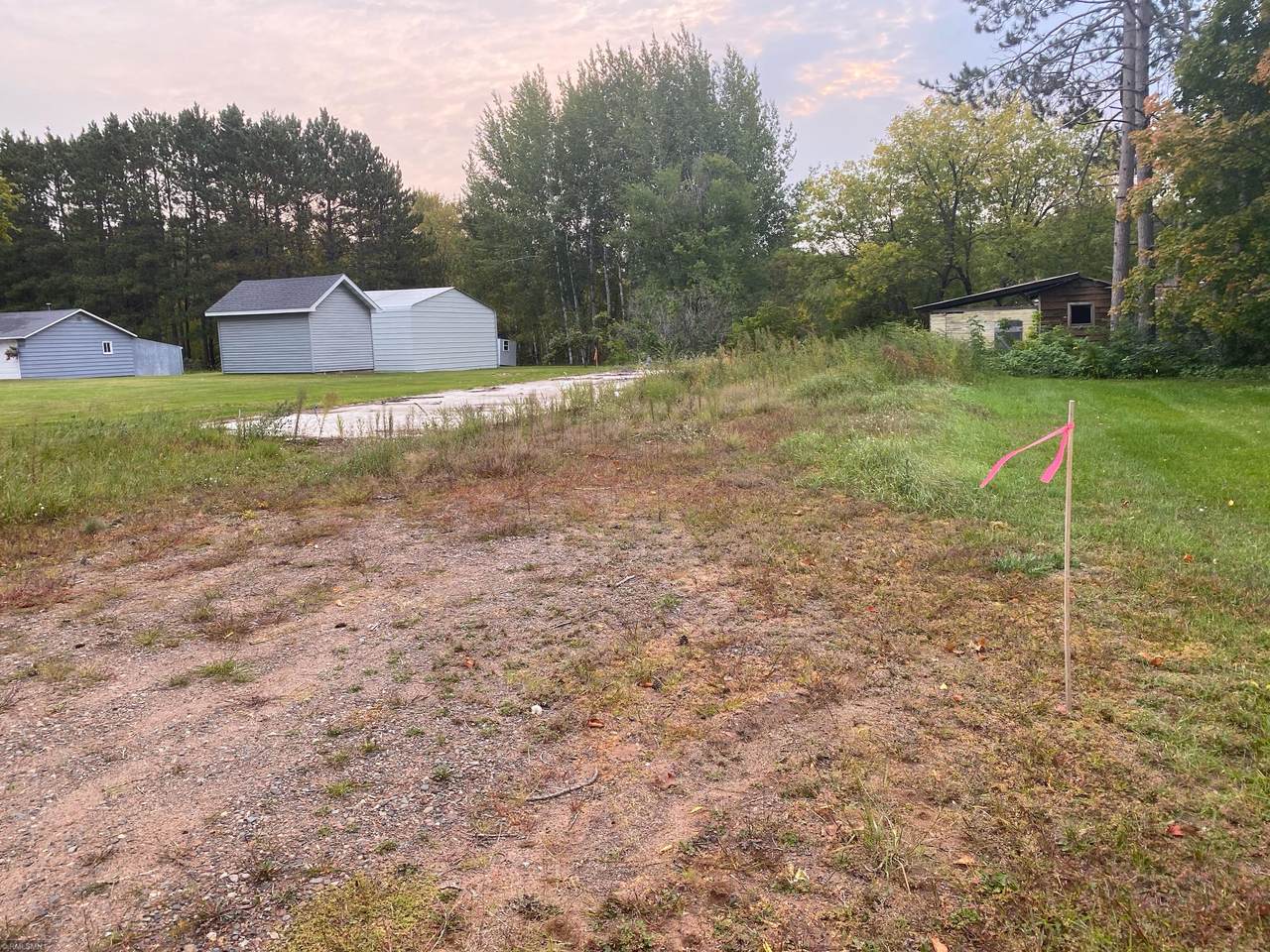9010 Royal Avenue - Photo 1