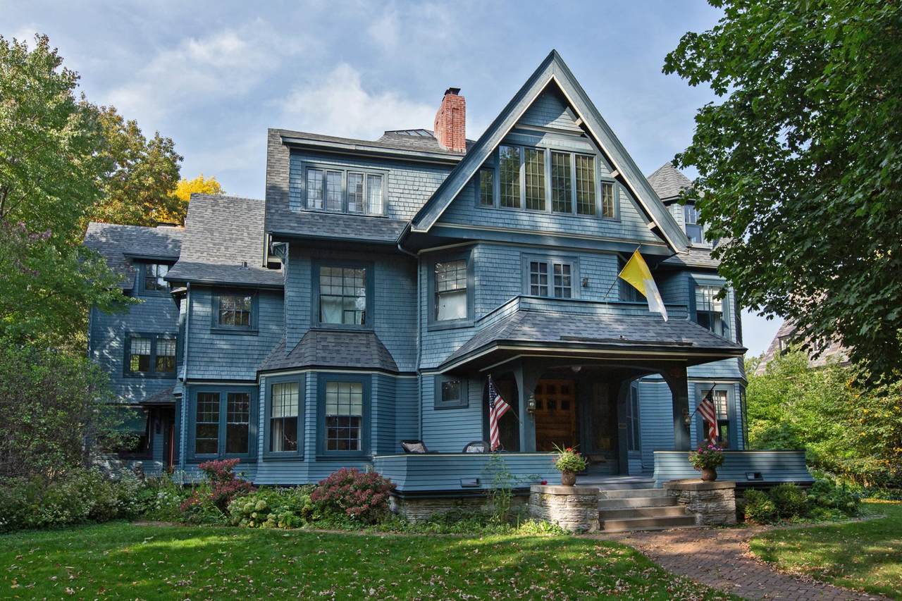 501 Grand Hill - Photo 1