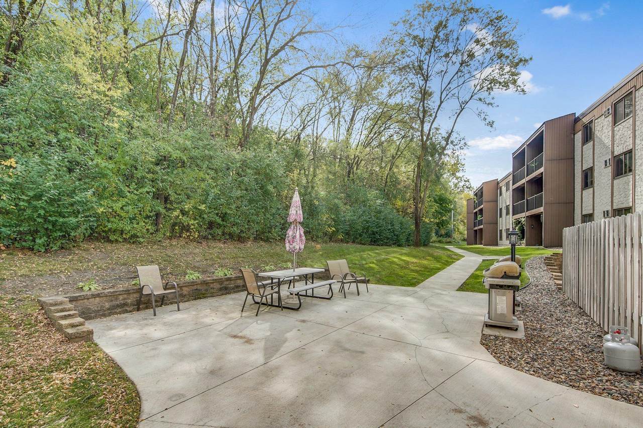 401 Burnsville Parkway - Photo 1