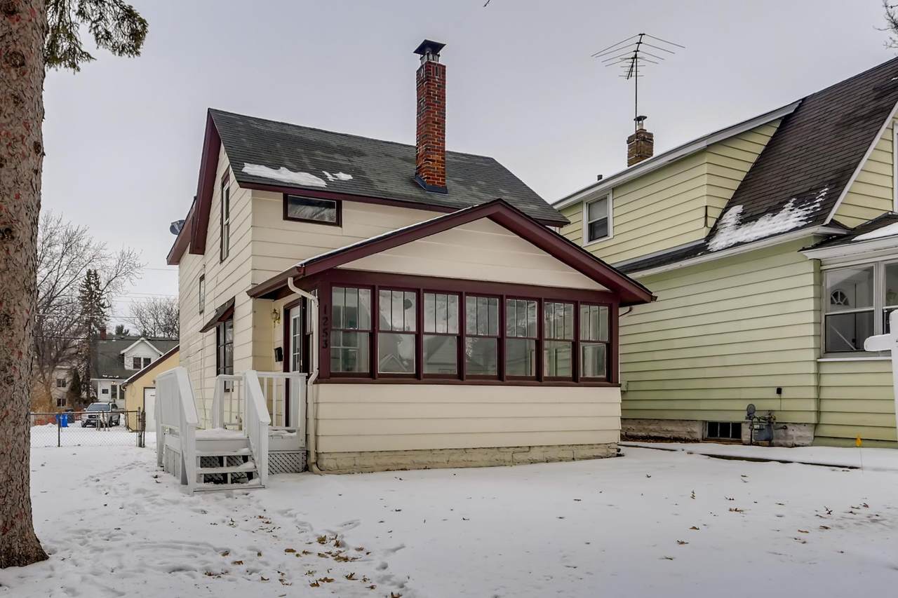 1253 Reaney Avenue - Photo 1