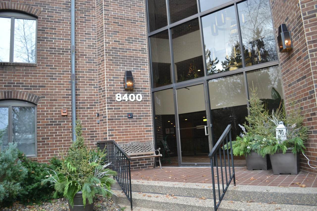 8400 Pennsylvania Road - Photo 1