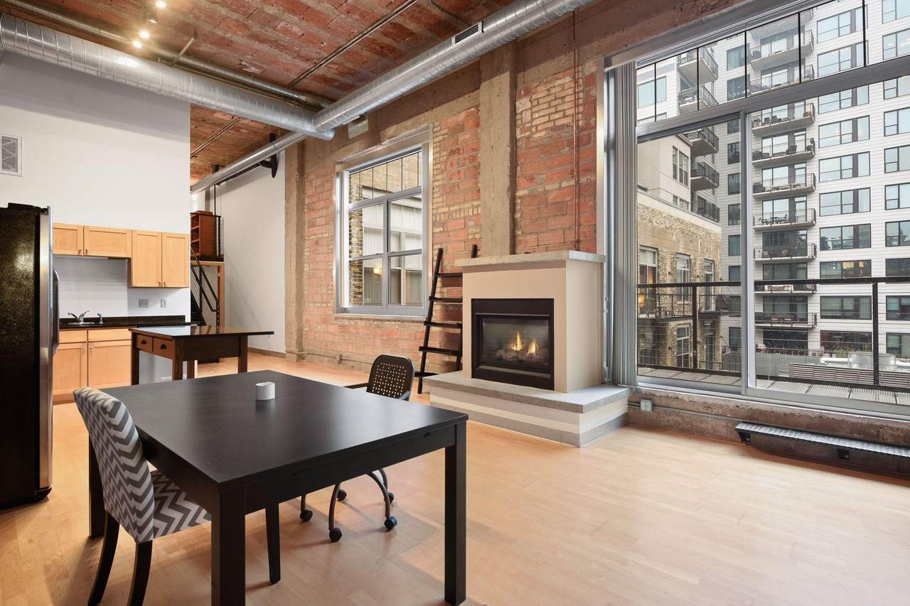 521 7th Street - Photo 1