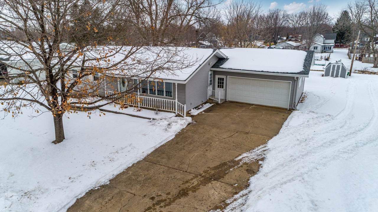 1130 Park Street - Photo 1