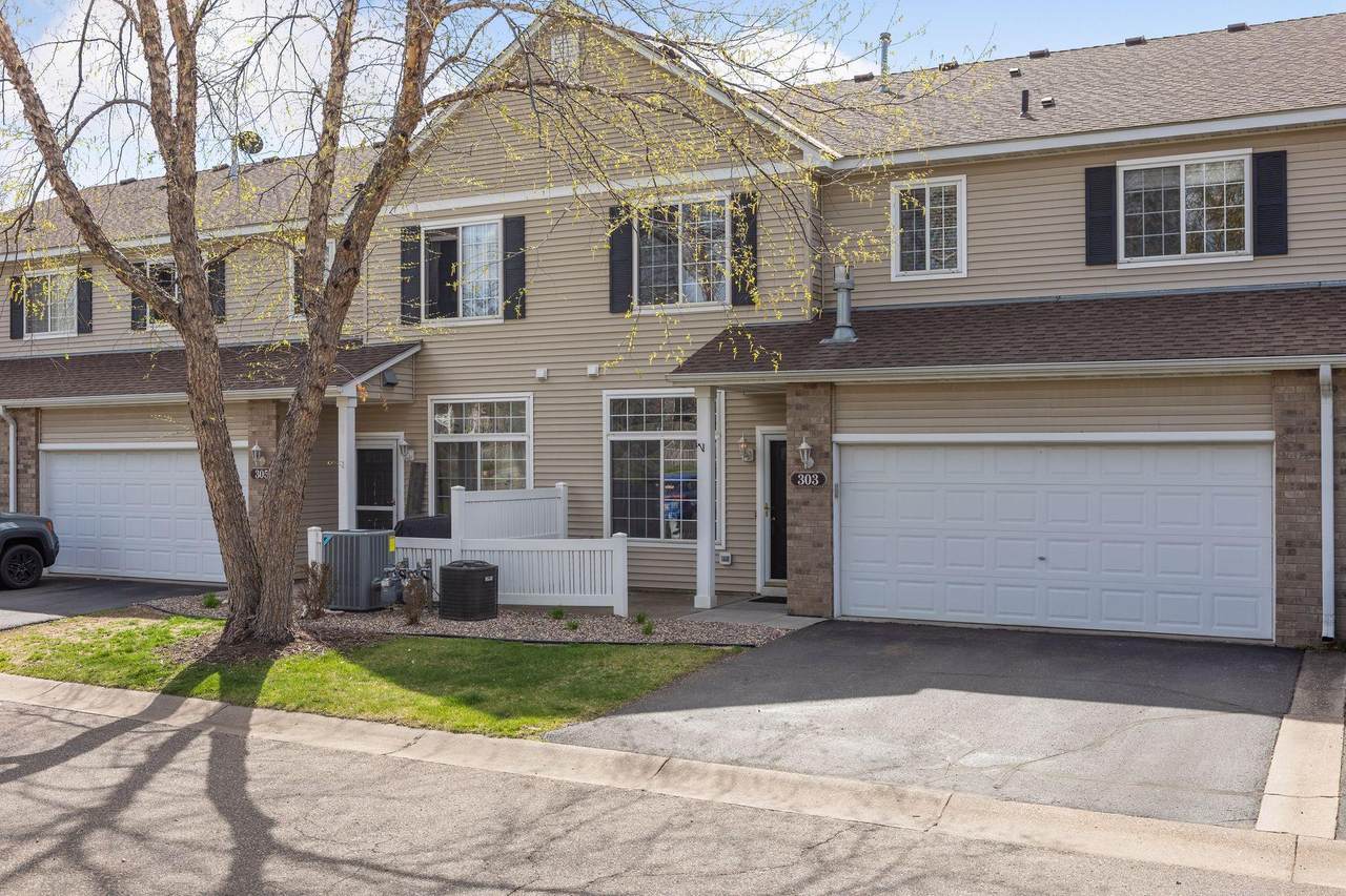 303 Frederick Circle - Photo 1