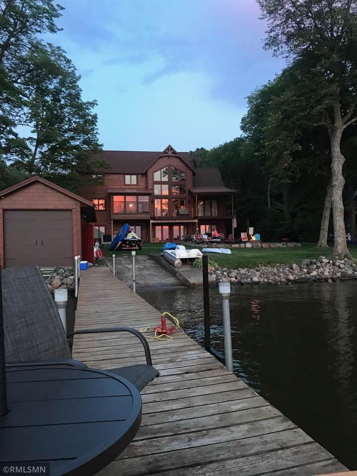 2115 Lake Shore Boulevard - Photo 1