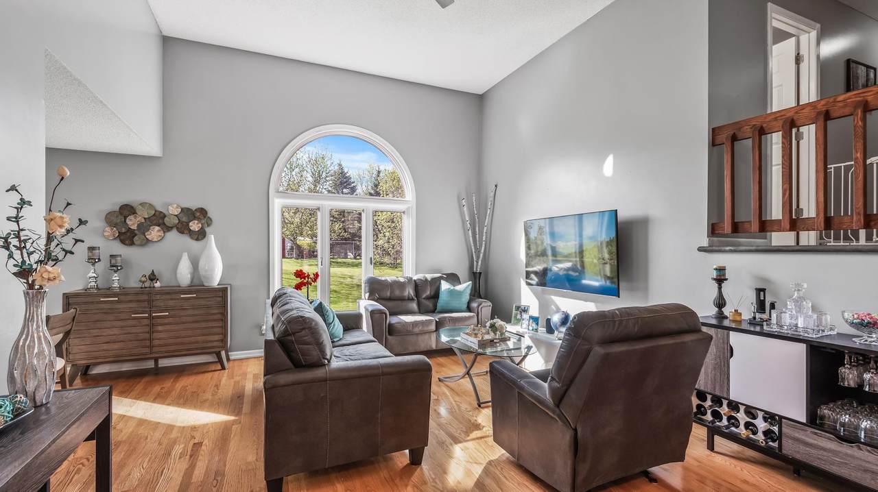 14257 Durning Avenue - Photo 1