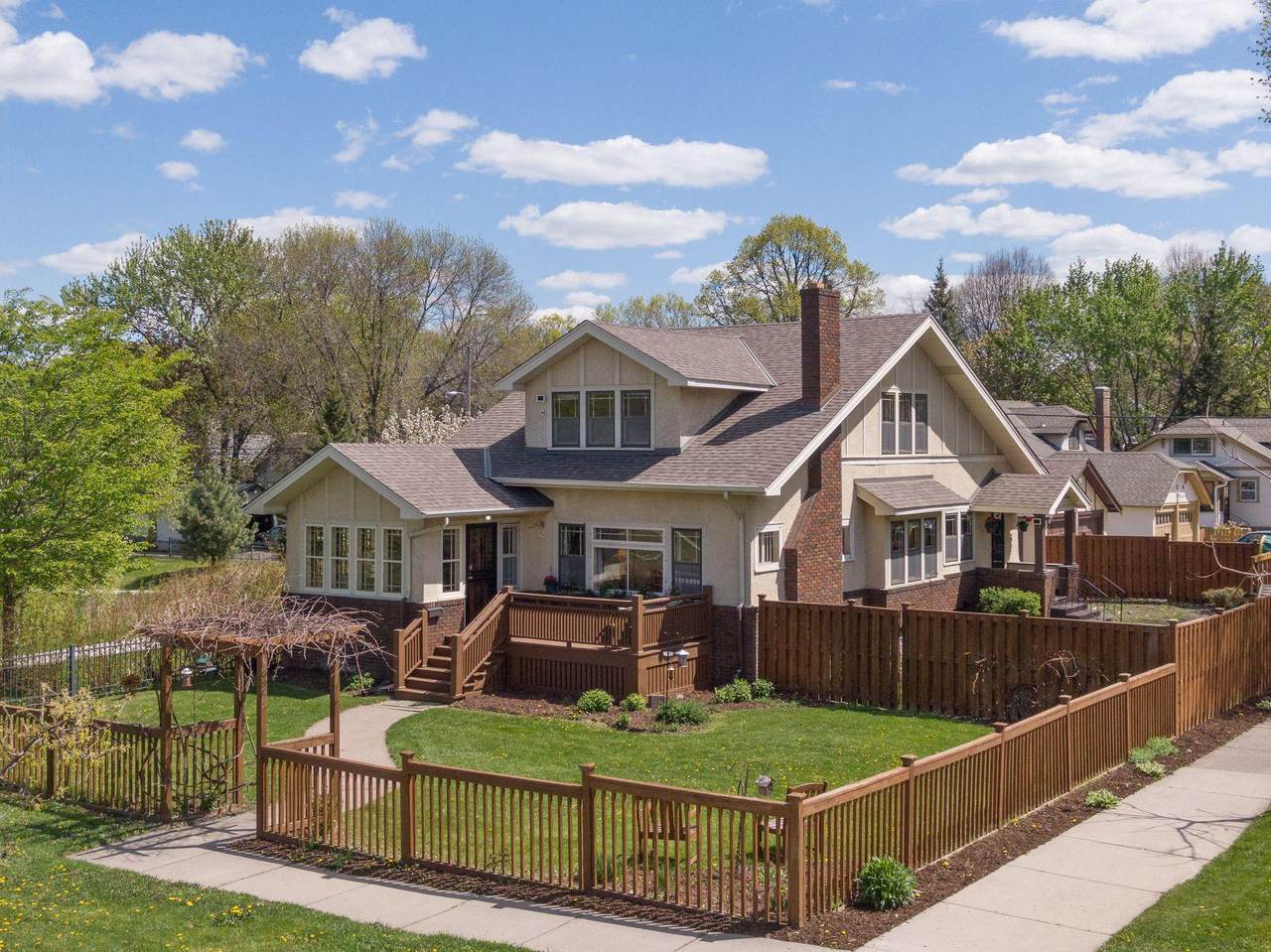 2700 Logan Avenue - Photo 1