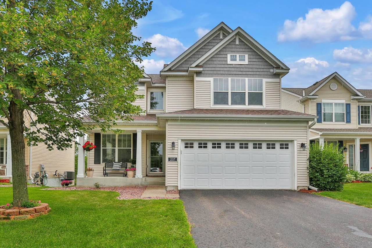 237 Pine Hollow Drive - Photo 1