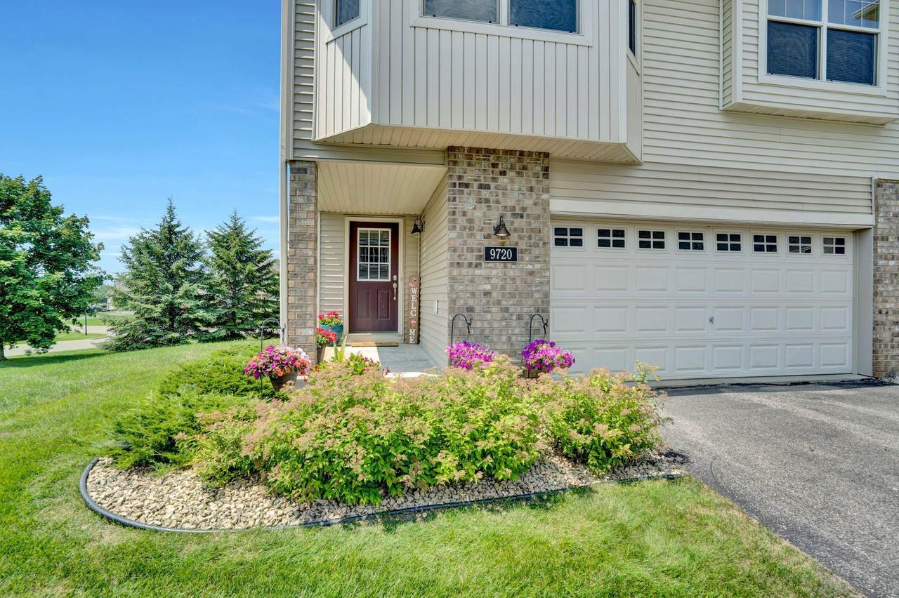 9720 Saint Andrews Drive - Photo 1