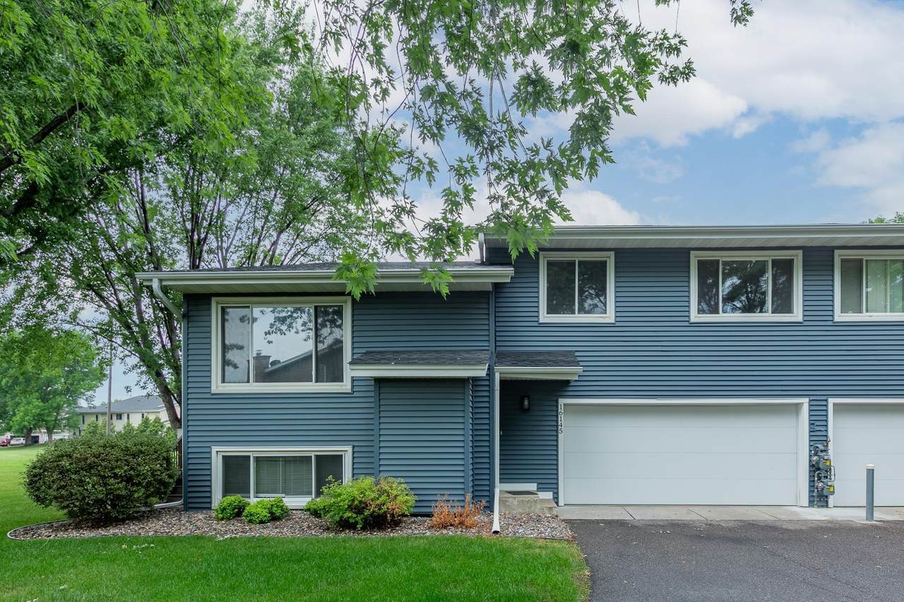 16145 Flagstaff Court - Photo 1