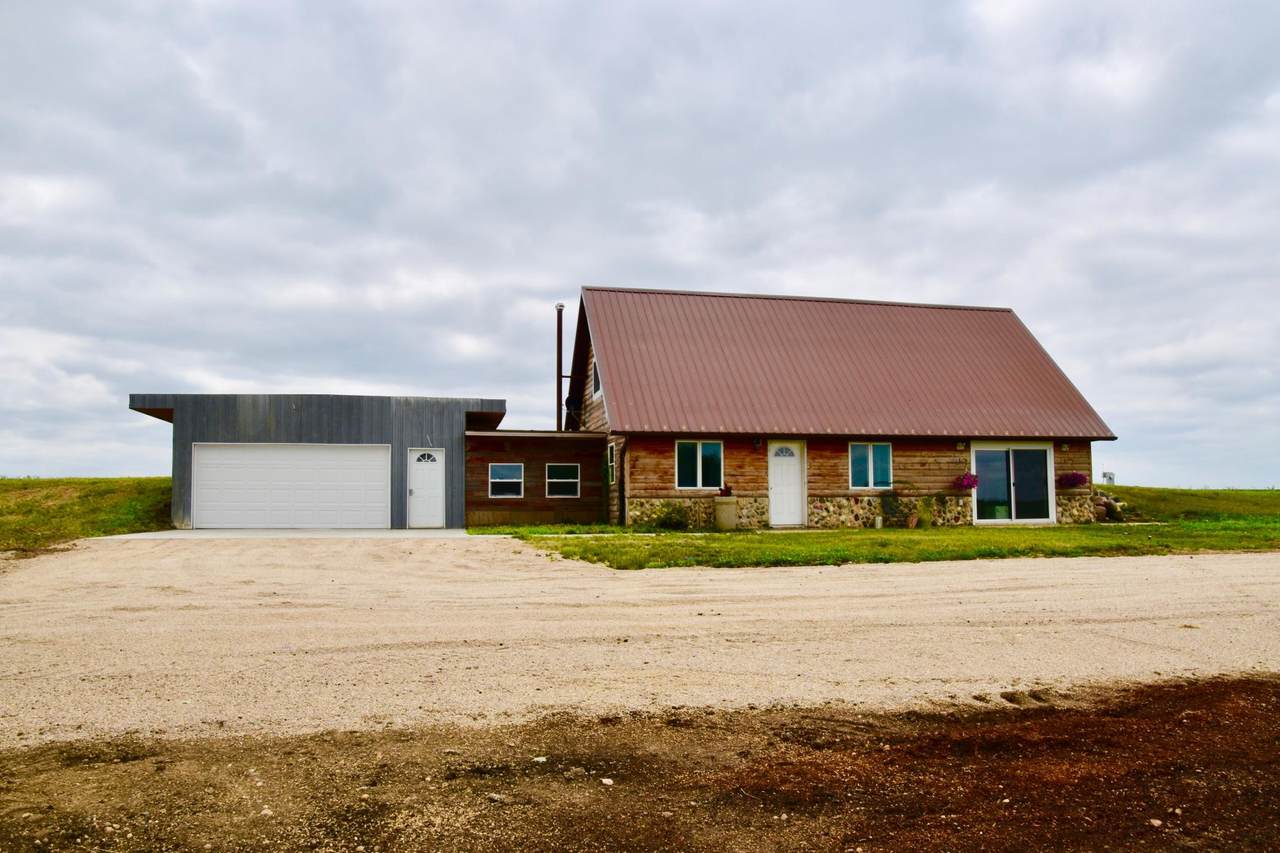 5857 100th Street - Photo 1