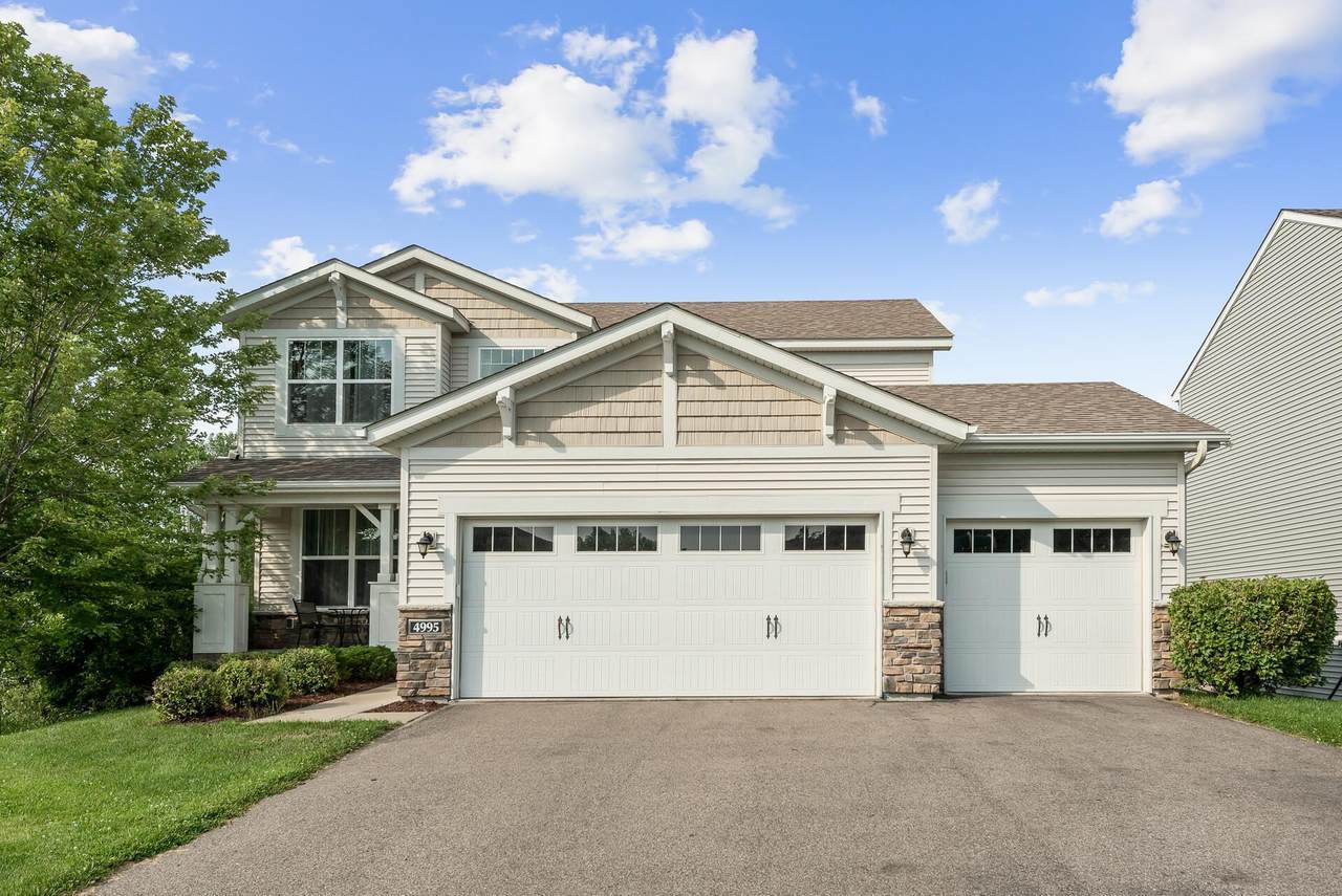 4995 Hamlet Avenue - Photo 1