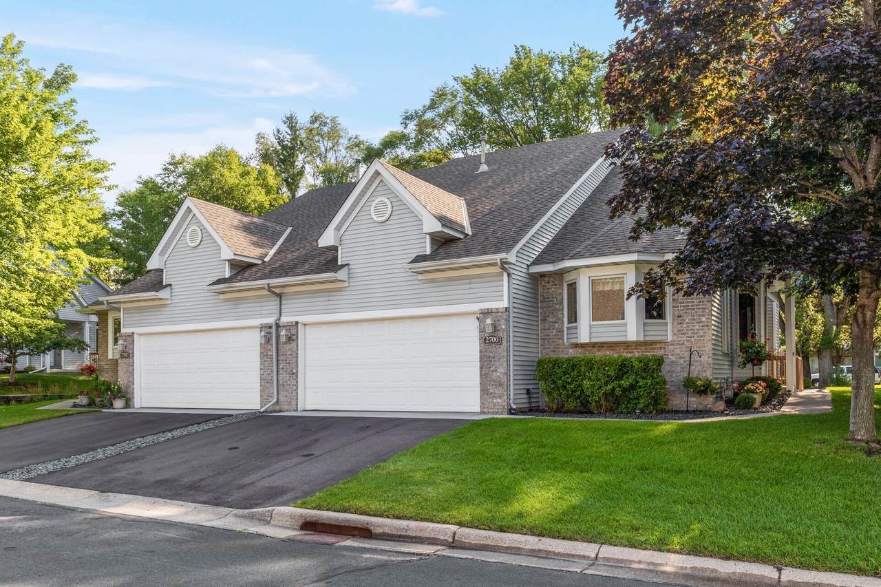 2700 Pine Ridge Drive - Photo 1