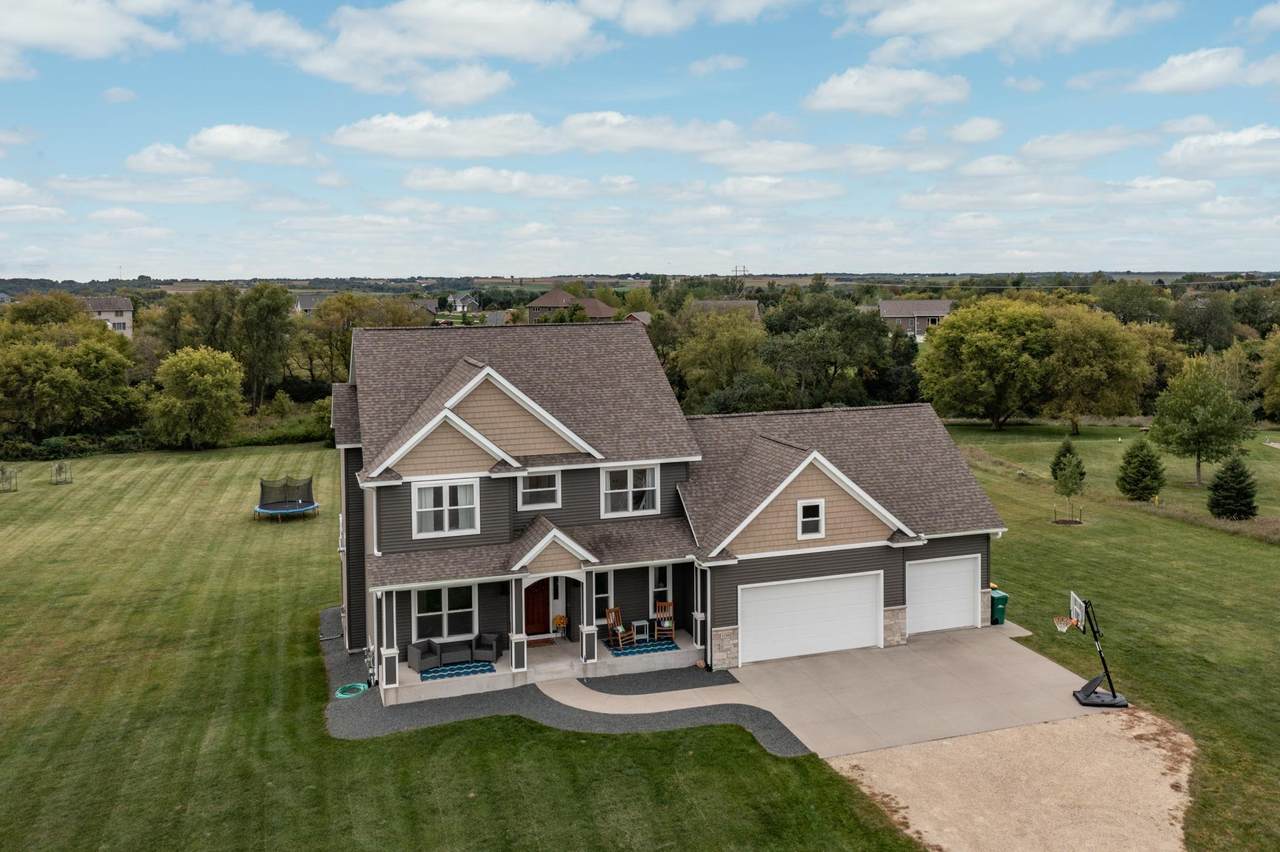 3299 Grant Road - Photo 1